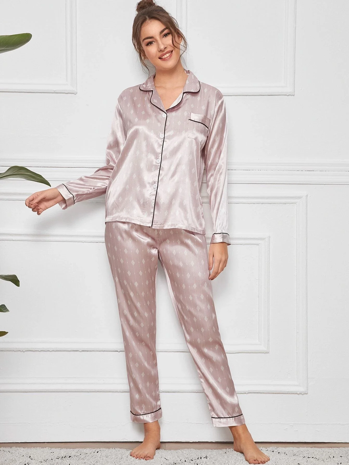 

2022 Floral & Striped Print Satin PJ Setnew