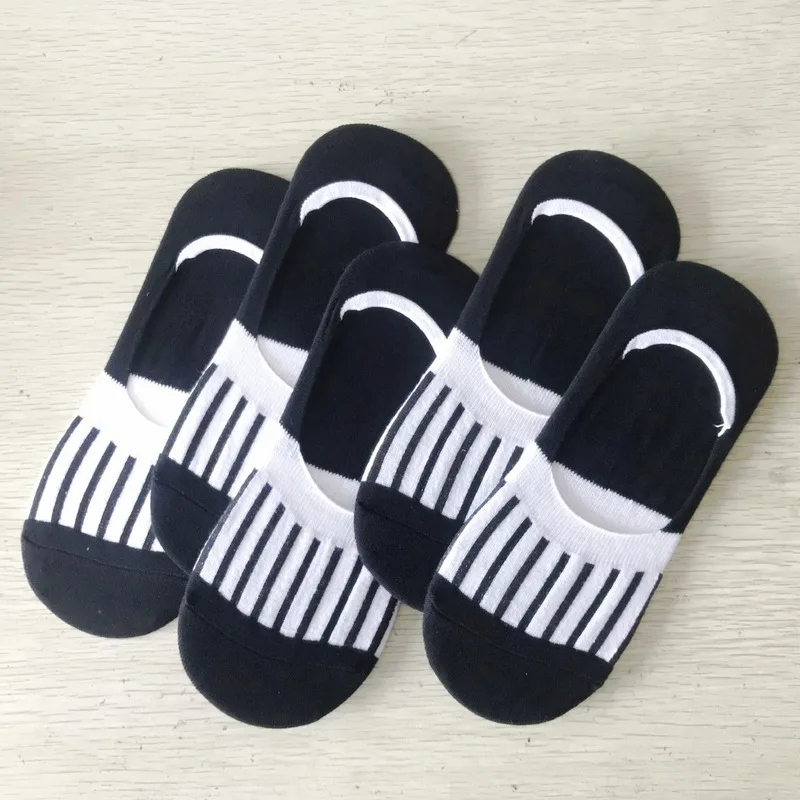 Anime Movie Ankle Socks Funny Cozy Cartoon Movies Anime Novelty Non-slip Cool Socks Funny Cozy Man Woman Cartoon Hot Sale Socks