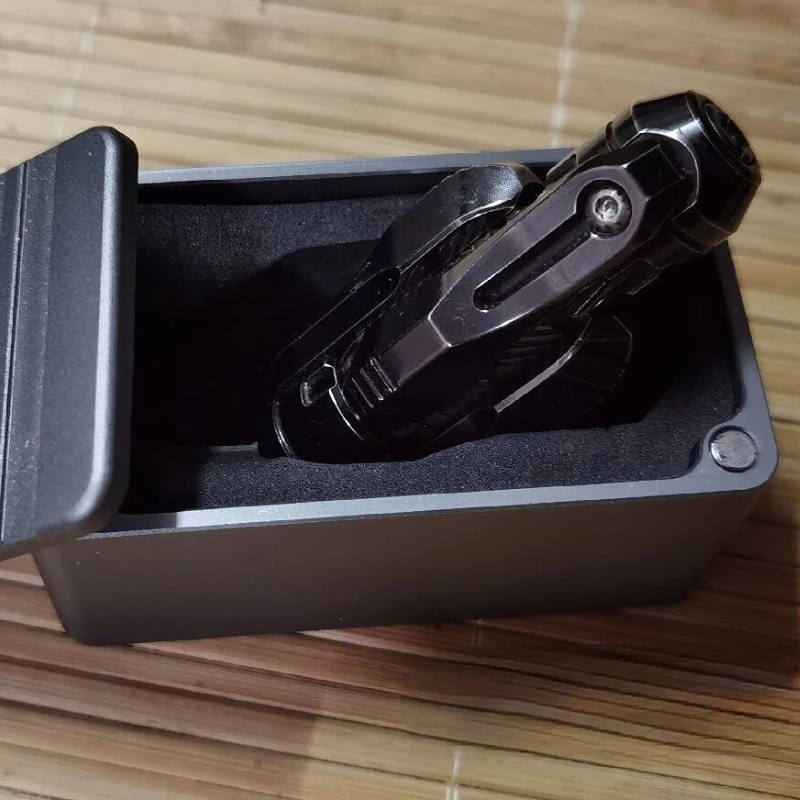 

Second-Hand out-of-Print Laser Egg Pushing Stainless Steel Material Roasted Black Processing