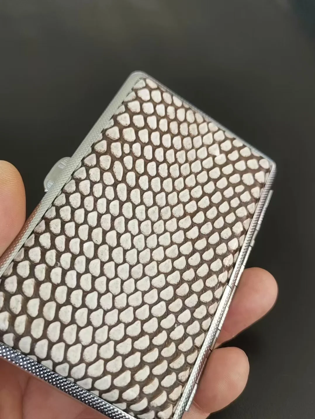 Новинка 2024 роскошный портсигар из натуральной кожи питона тонкий держатель для