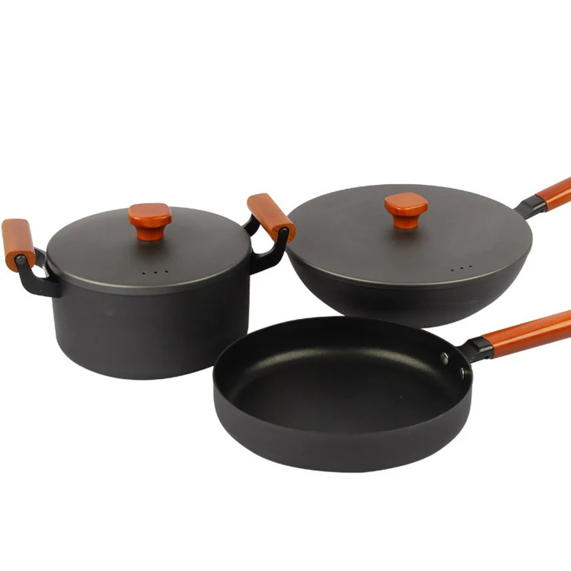 

A Set of Pans 3 Pieces Cooking Pots Cast Iron Wok Pan Set Soup Pot Frying Pan With Lid Wooden Handle Cookware Sets