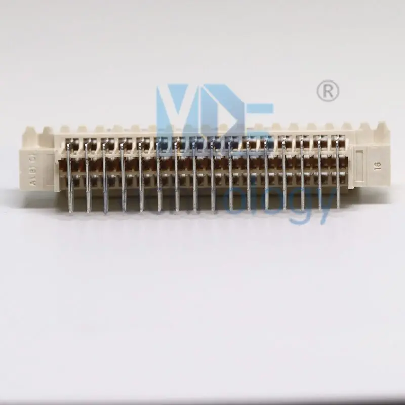 

5Pcs/lot 5650868-5 CONN DIN RCPT 48POS PCB RA GOLD Connector New&Original