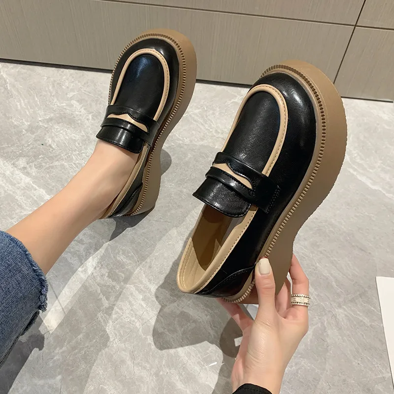 

Ladies Casual Shoes 2022 New PU Fashion Platform Shoes Comfortable Slip-On Shoes Solid Color Lightweight Casual Walking Shoes