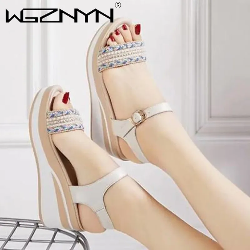 

Сандалии женские на платформе, Повседневная Уличная модная обувь на танкетке, на толстой подошве, летние босоножки, разные цвета