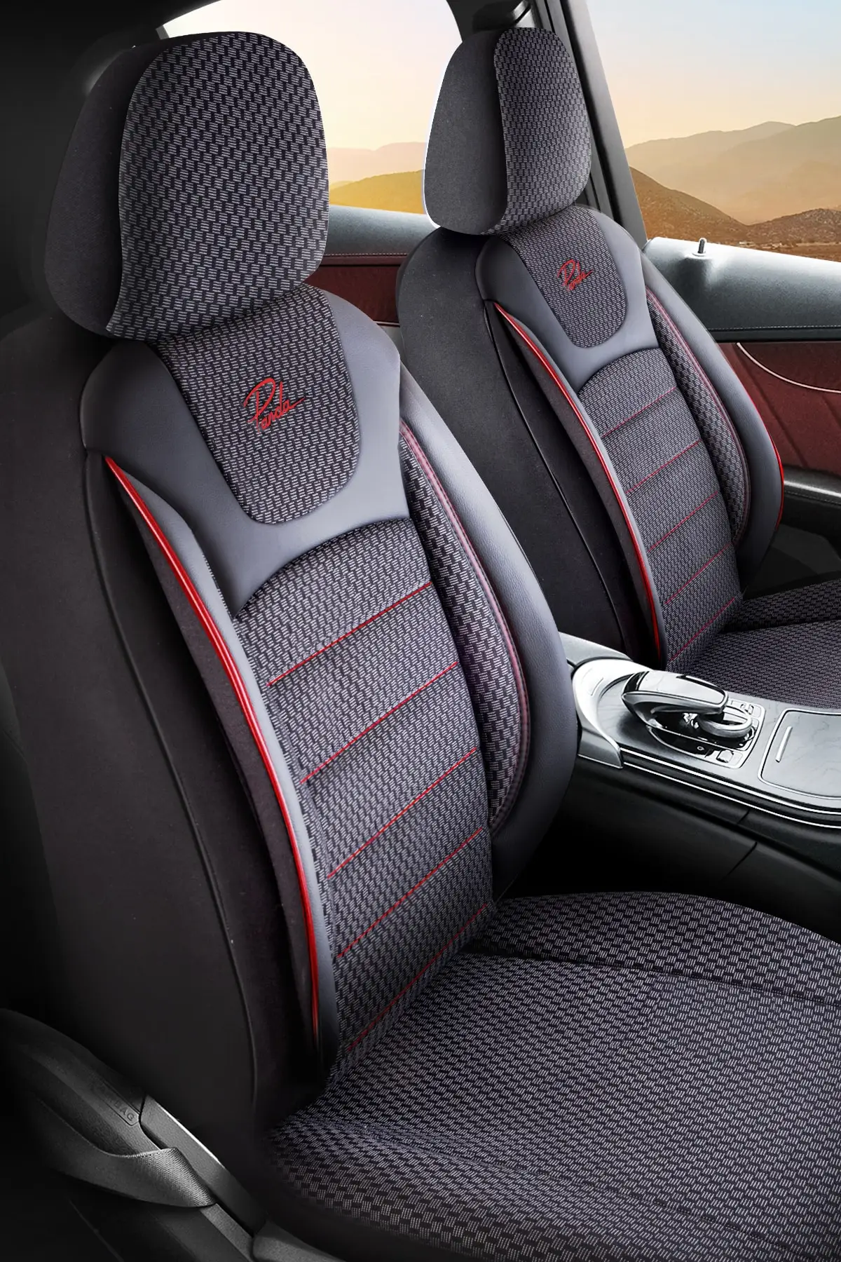 

Полный комплект чехлов для автомобильных сидений серии Panda Prestige (черный/красный)