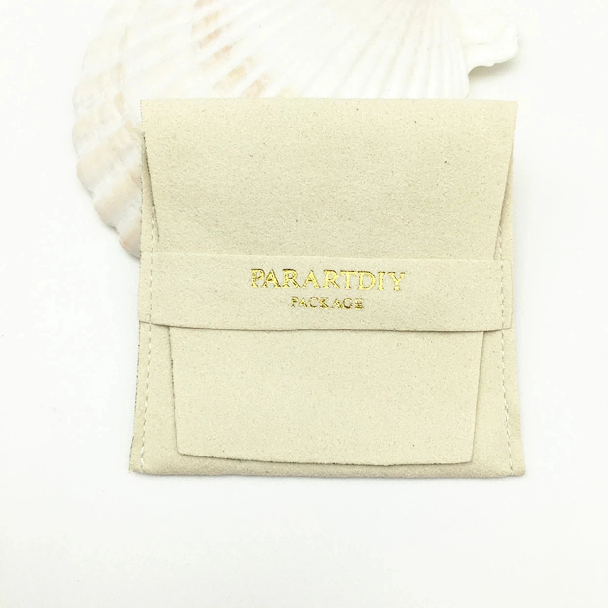 50pcs personalized cream debossed logo printed microfiber jewelry pouch bag ring brooch bag beading pouch off white bag suede