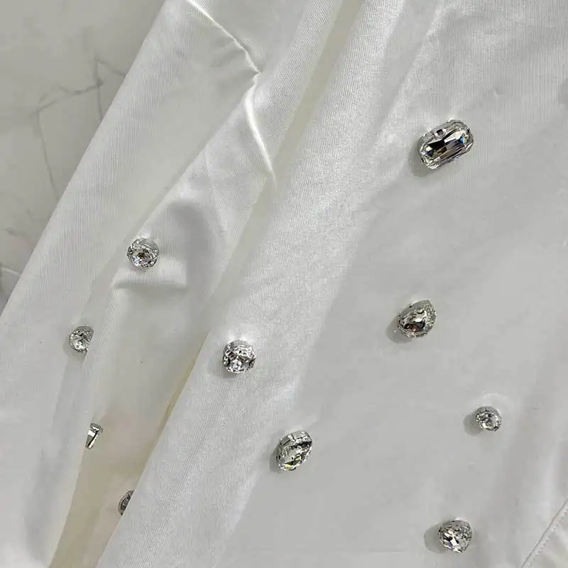 Рисунок 4 - Женская Однотонная рубашка со стразами