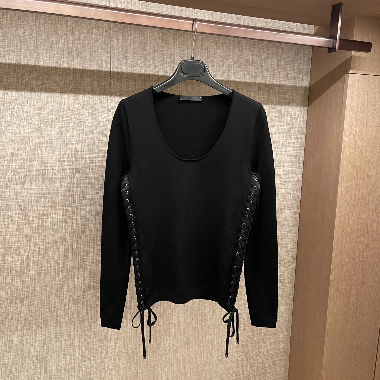 

2022 New Summer D Style Luxury Women Top Square Collar Adjustable Waist Style Moto & Biker Free Shipping Black Runaway