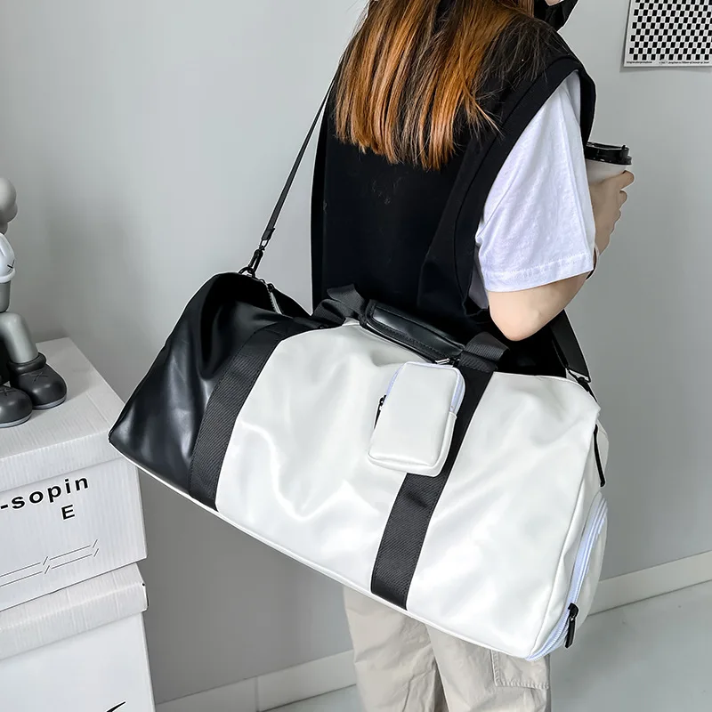 Summer Leather Hand travel bags Large Black White duffle bag big traveling bags for ladies Casual Men Fitness Sports bag