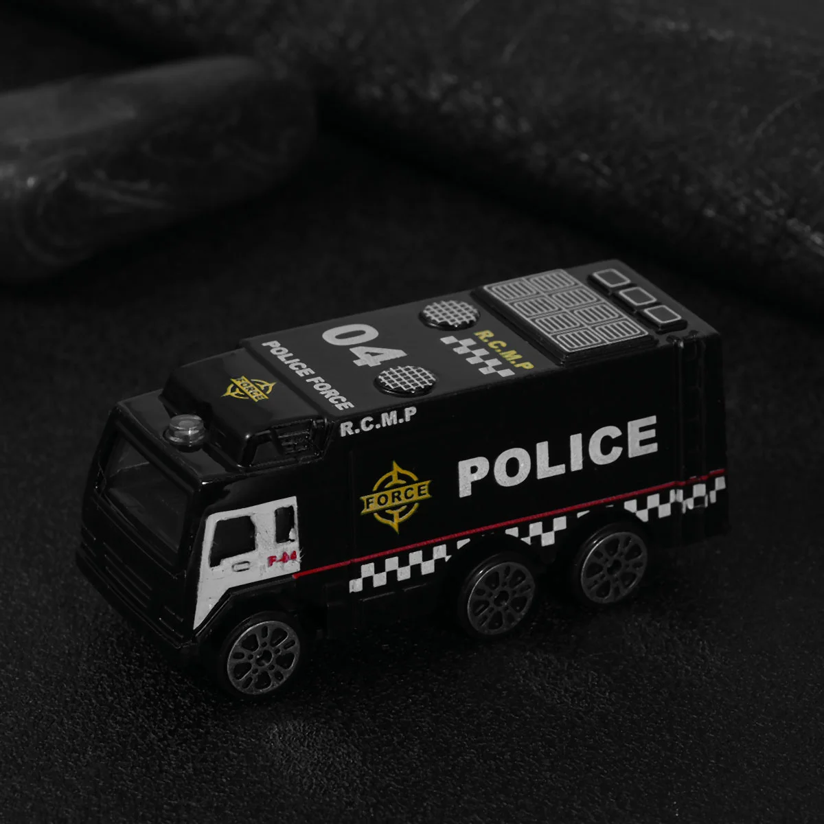 

6pcs Die-cast Car Early Learning Props for Children Kids Students