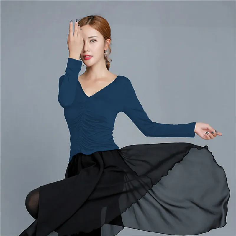 Рисунок 2 - Женское платье для латиноамериканских танцев