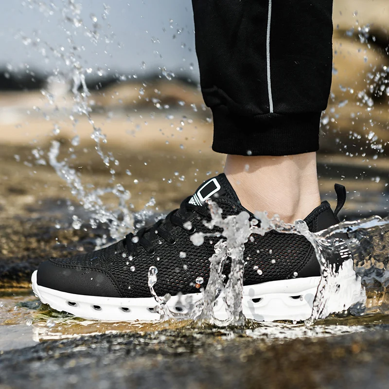 

Men Women Beach Upstream Aqua Shoes Non-slip Wading Shoes Wear-resistant Lightweight Breathable Water Shoes Outdoor Comfortable