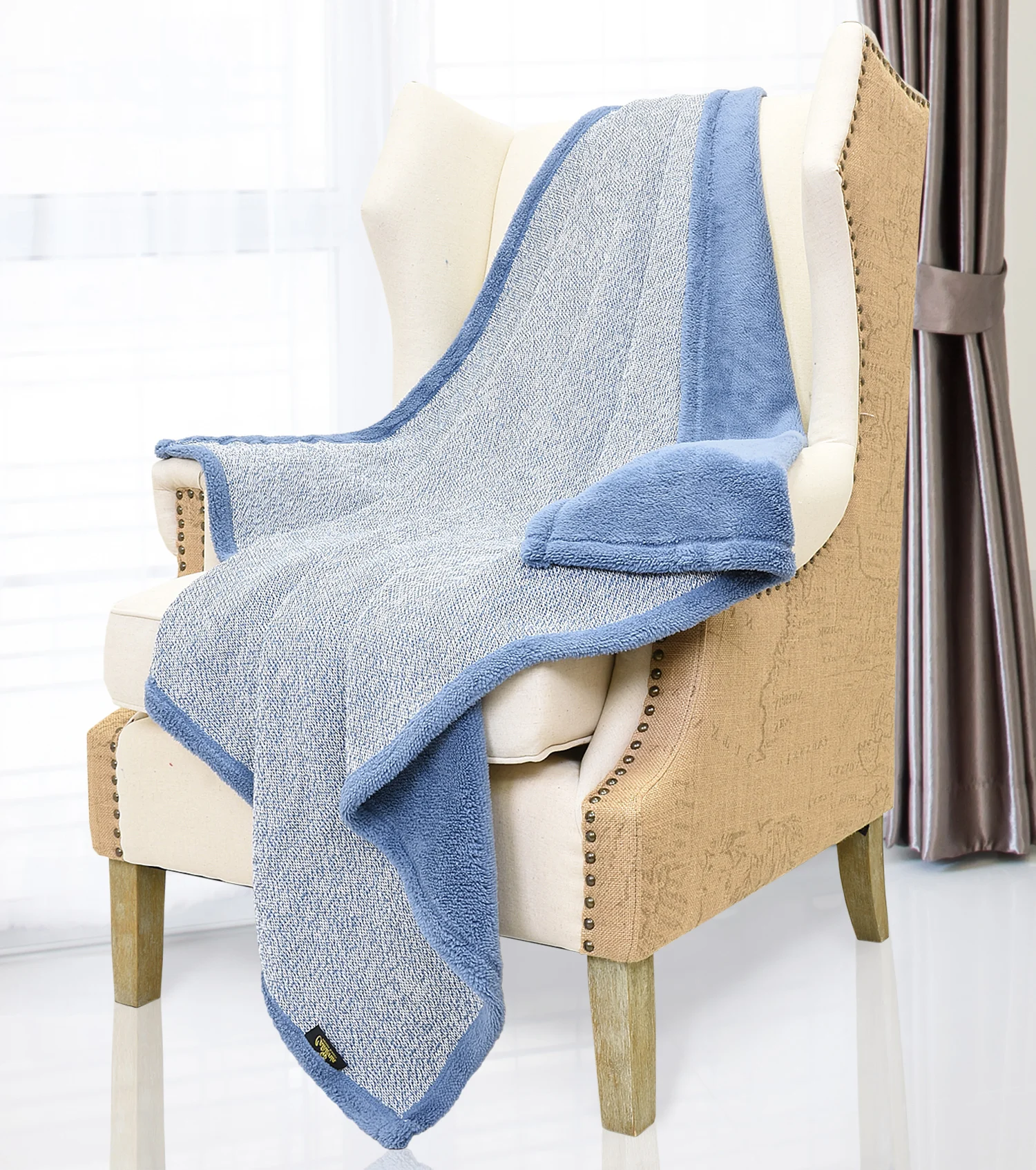 

Throw Blanket, Reversible Super Soft Plush Fuzzy Fleece Blanket for Sofa Couch Bed 50"x60"