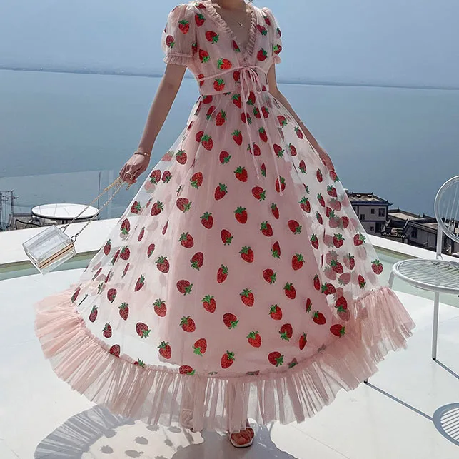 

Summer New French Ruffle Dress Fashion Slim Fit Mesh Strawberry Dress Feminine Style Party Princess Dress