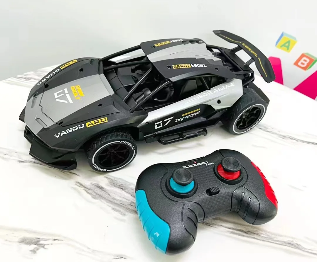 

HoneyPo 1/12 Large remote control car 2.4G 4CH Race Car Toys for Children High-capacity battery high speed cruise Car Kid's Gift