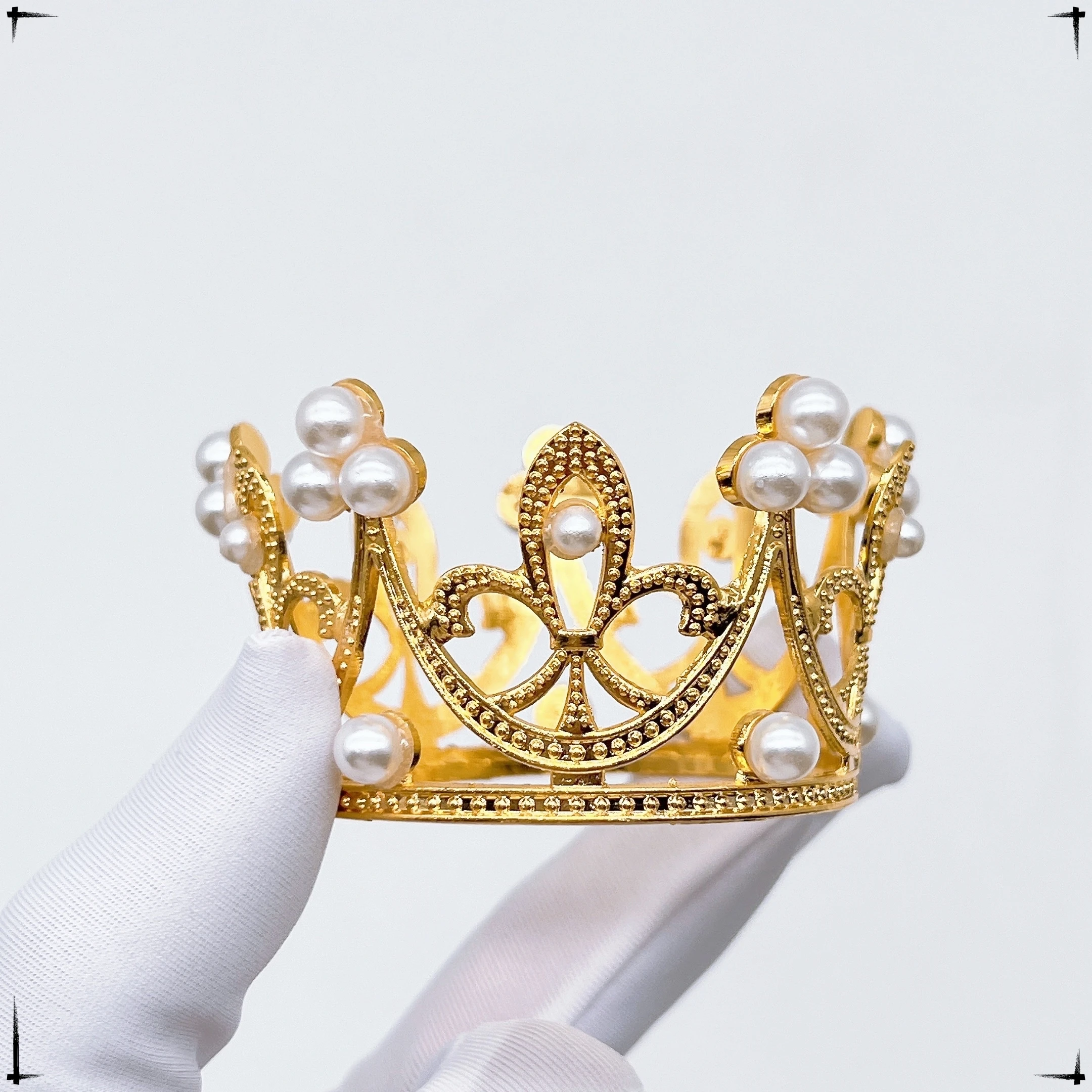 

Мини-короны из металла