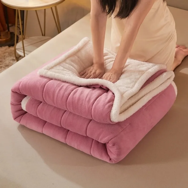 Коралловый флис осенне-зимние теплые одеяла для кровати 3-слойное утолщенное