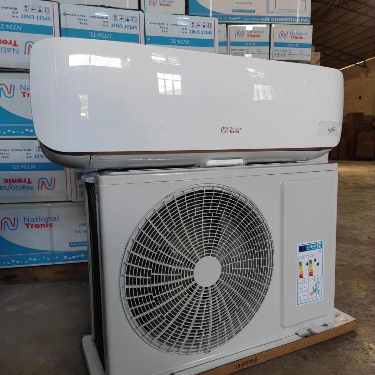 Фото Экспортный настенный кондиционер для внешней торговли, 2.5HP/3HP, 24 000 BTU, сплит-система, охлаждение и обогрев №2