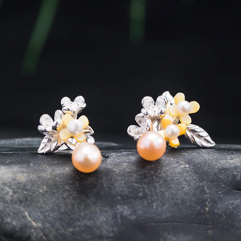 

S925 sterling silver Ethnic Design Freshwater Pearl Osmanthus Stud Earrings Women's Fashion Shell Flower Women Earrings