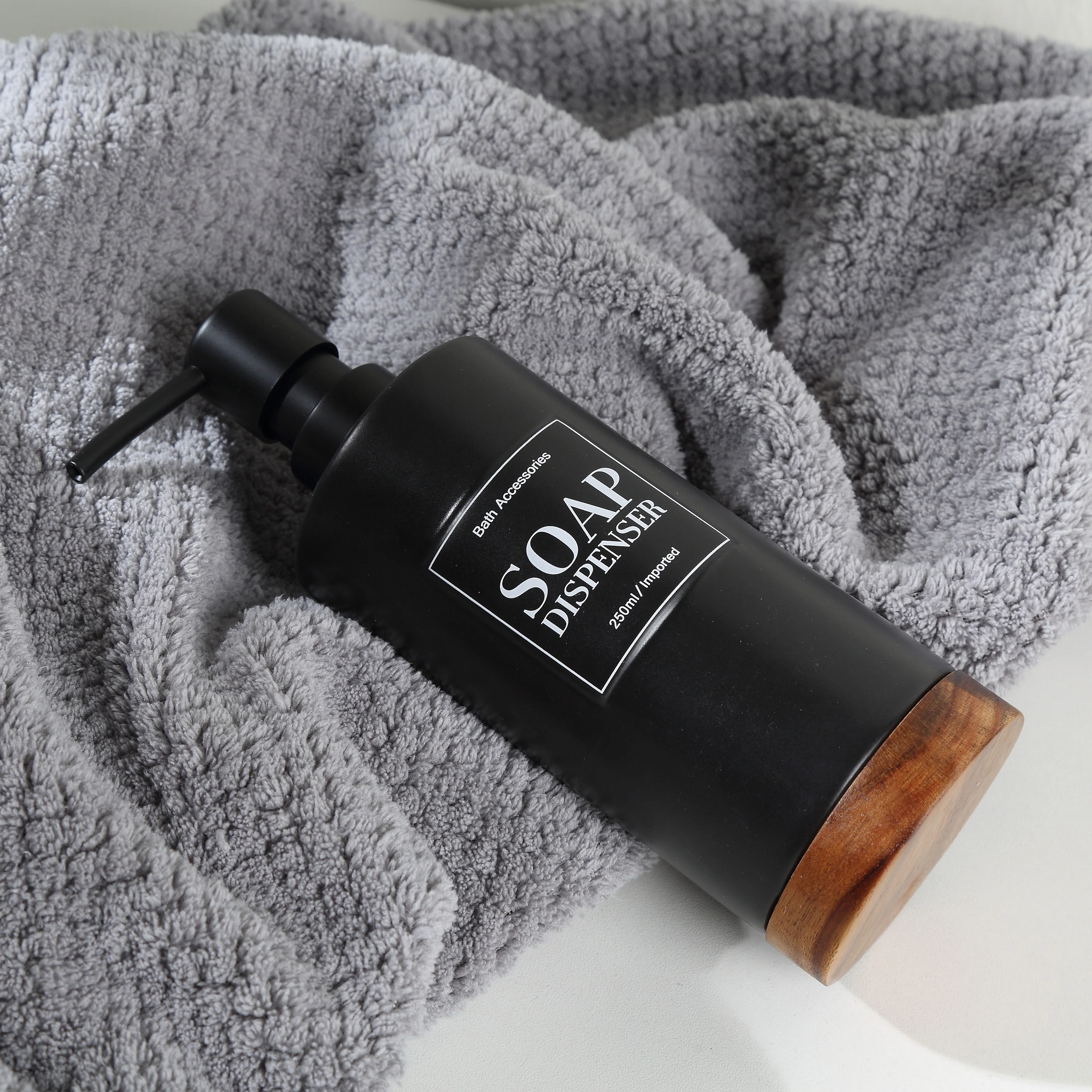 Набор керамических принадлежностей для ванной комнаты 4 шт. диспенсер мыла