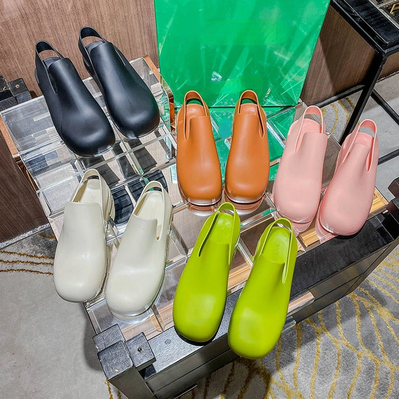 

Women's Summer New Style Flat Simple Baotou Rain Boots Design Sense Versatile Beach Slippers Jelly Candy Fashion Sandals