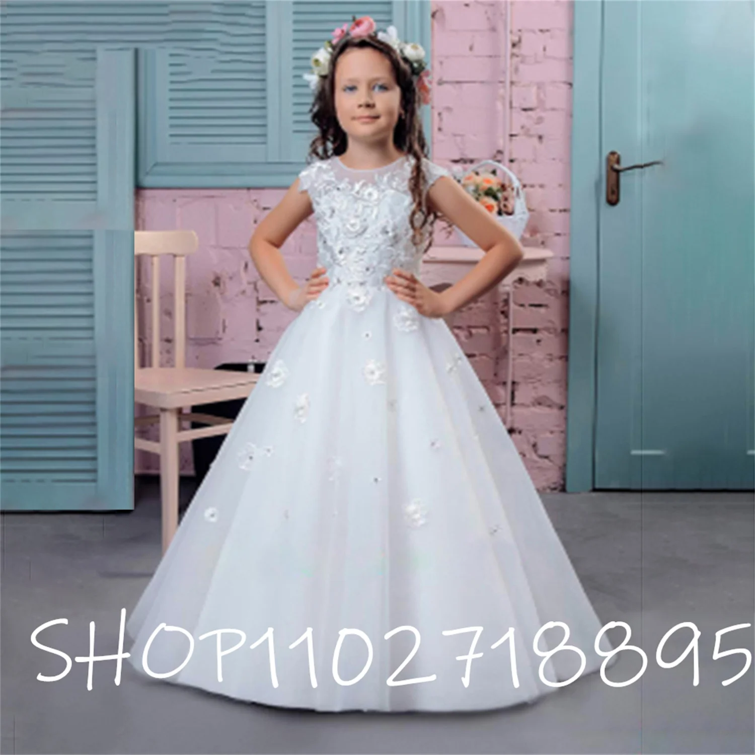 

Puffy Tulle Scoop Floral Emboridery Flower Girl Dress Kids Lace Applique Girl Communion Dress Girl Wedding Party Dress 2020