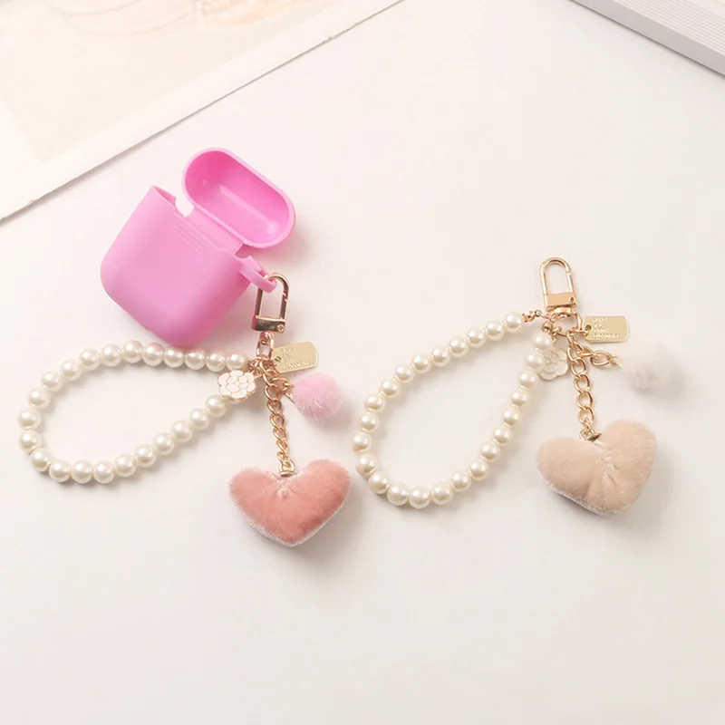 Plush Ball Key Ring Love Mobile Phone Key Chain Soft Artificial Rabbit Hair Ball Car Key Ring Ladies Bag Pendant Charm Jewelry