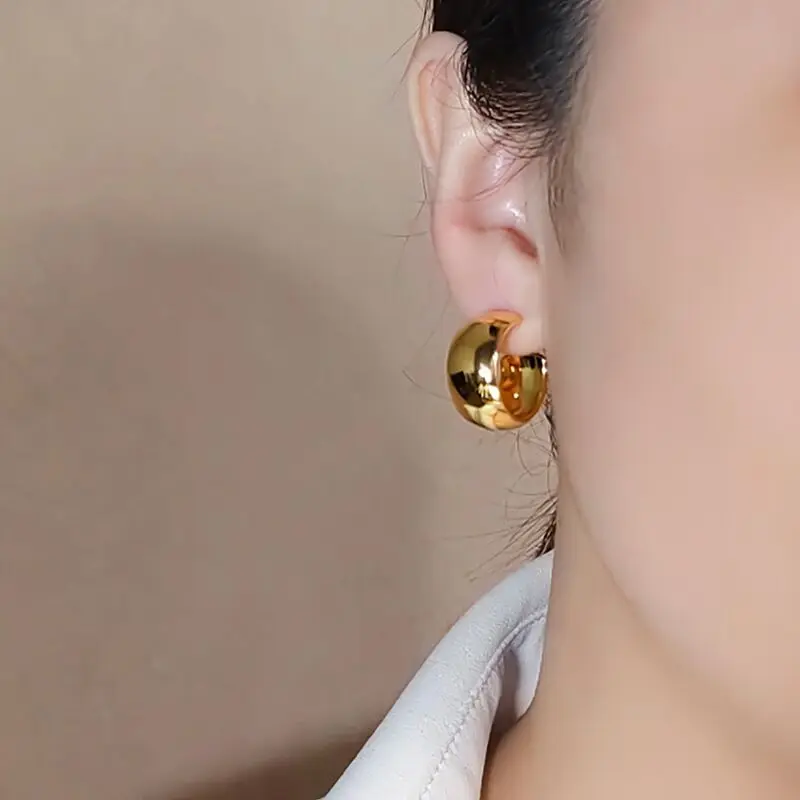 Женские серьги-кольца из латуни с блестящими серебряными вставками 18 К