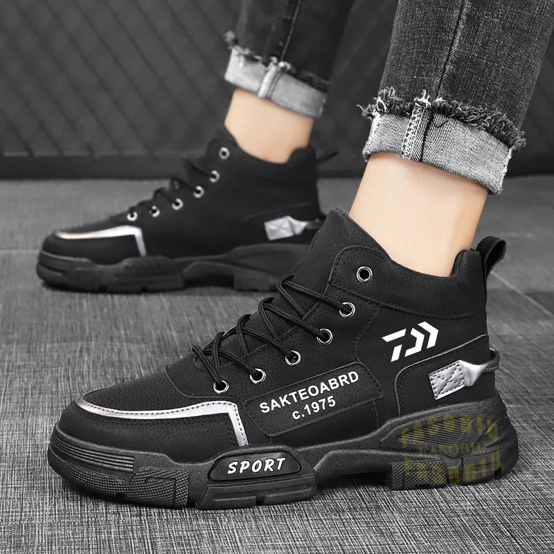 

Winter Tactical Men's Non-slip Fishing Shoes Outdoor Sports Mountaineering Camping Wear-resisting Rubber Hiking Shoes