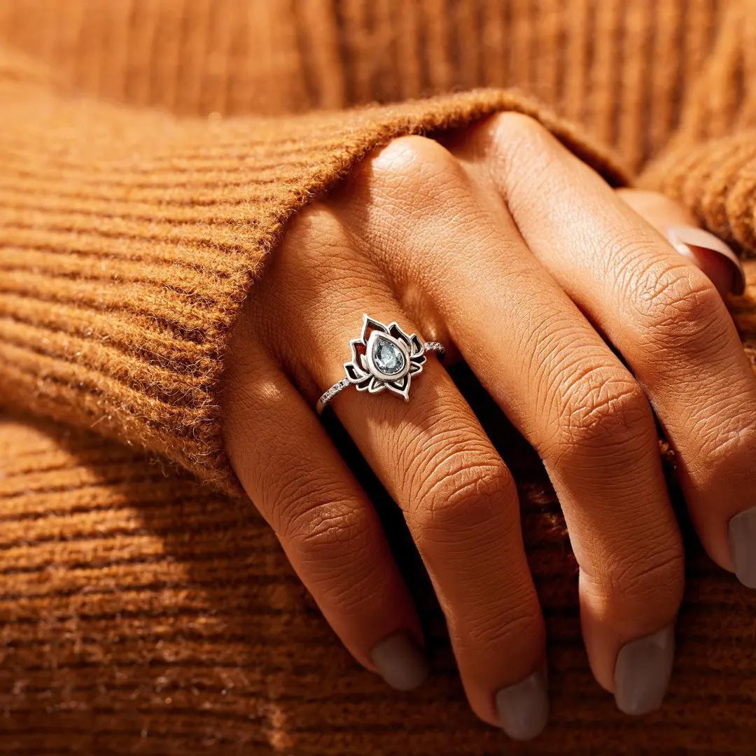 Hot Sale New Fashion Alloy Flower Geometric Water Drop Ring for Women Girl Jewelry Gift