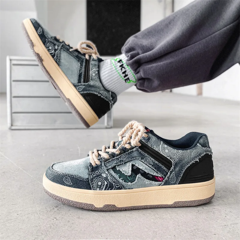 

2022 New Retro Men's Shoes Summer Breathable Sports Couple Casual Shoes All-Match Trendy Shoes Men's Shoes Denim Sneakers