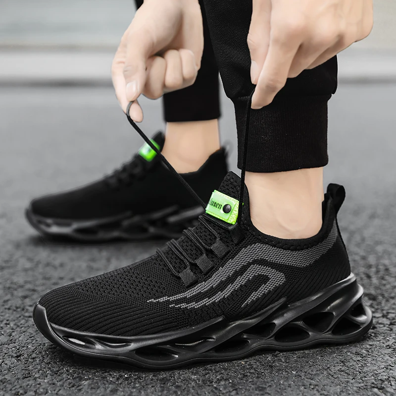 

Summer Men's Casual Sneakers Comfortable Running Outdoor Sports Shoes Soft Lace-up Tennis Shoes Trainers Sneakers For Couple