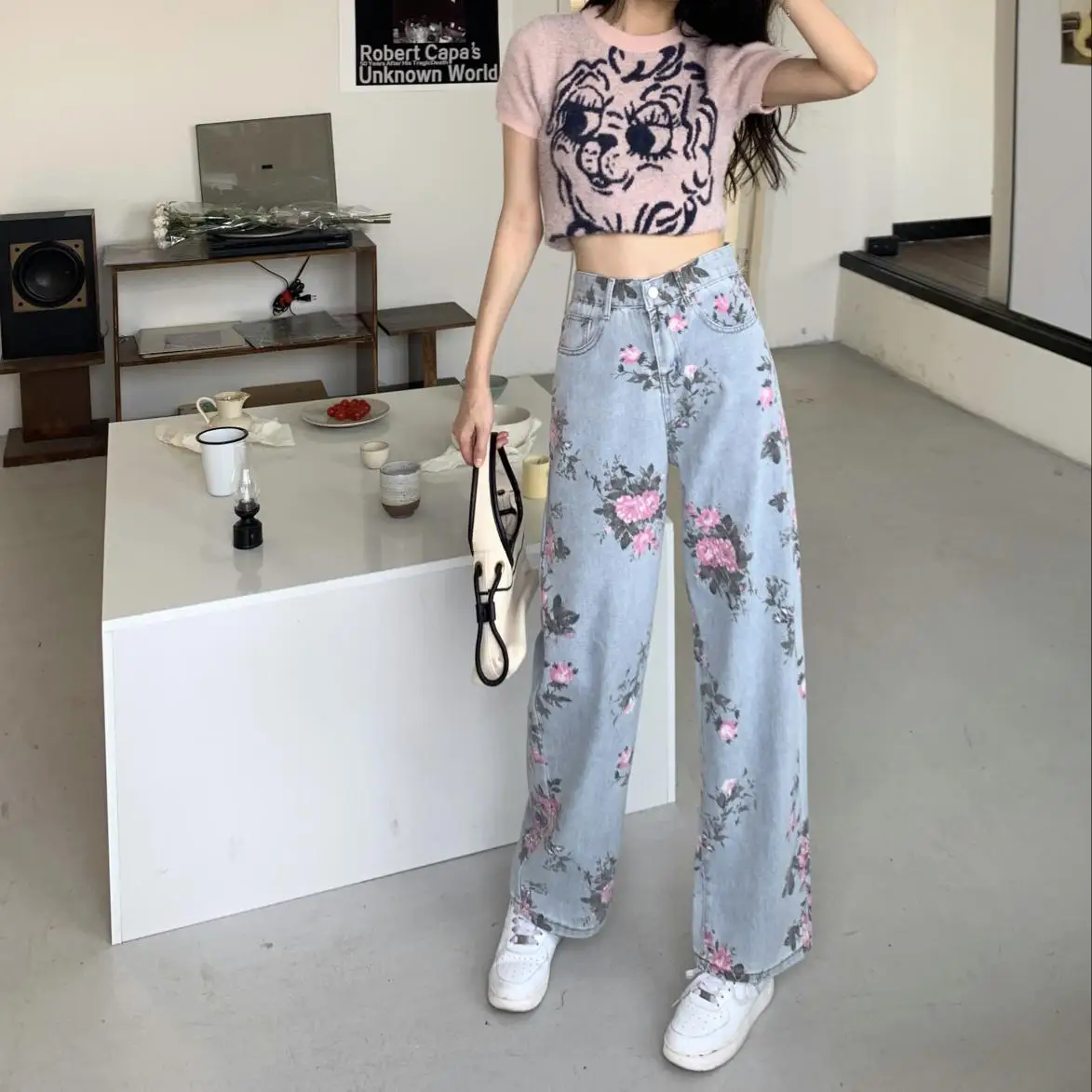 

Trend front rose jeans female new style design feeling loose high waist show thin straight tube wide leg trousers blast street