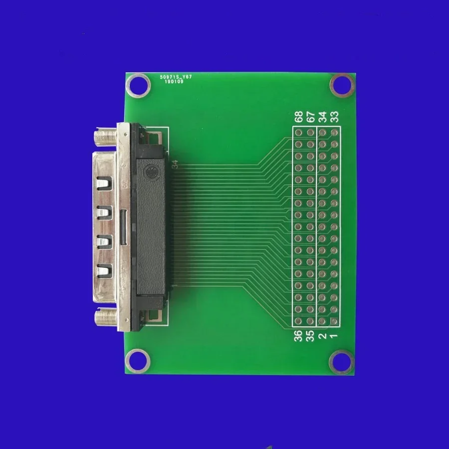 VHDCI 68 Малая клеммная колодка с гнездовой платой передачи SCSI винтами