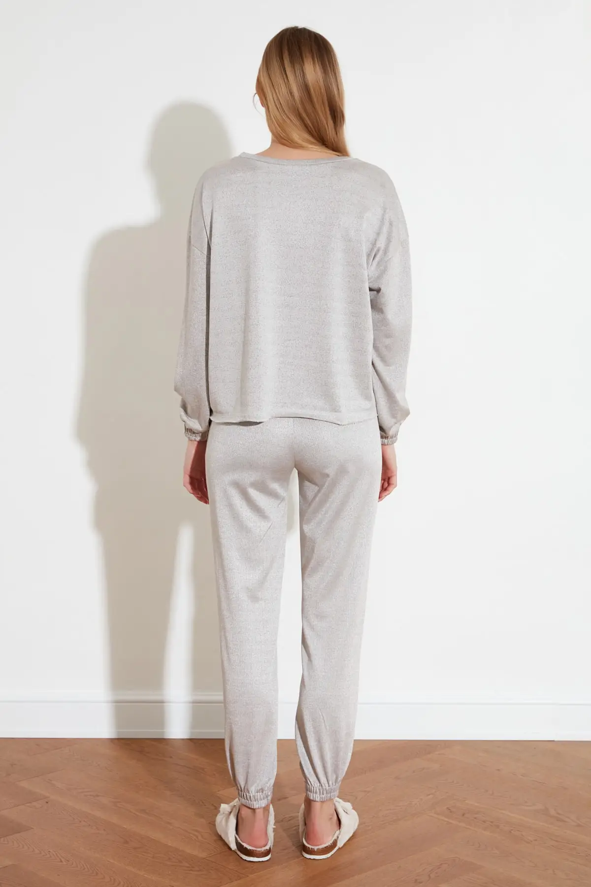 

Trendyol Knitted Pajamas Set THMSS21PT0032