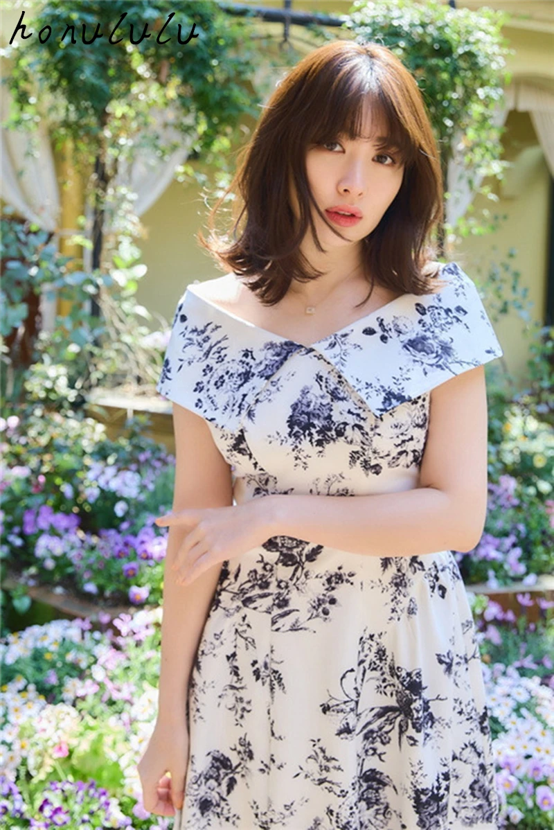 

2022 summer new Japanese style Kojima Yangna Niangniang fresh print French navy collar waist dress female