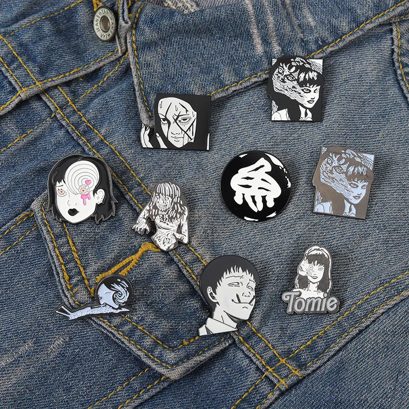 

Movie Role Enamel Pin Custom Comics Horror Terror Brooches Hat Bag Clothes Lapel Badges Creative Film Jewelry Gift For Friends