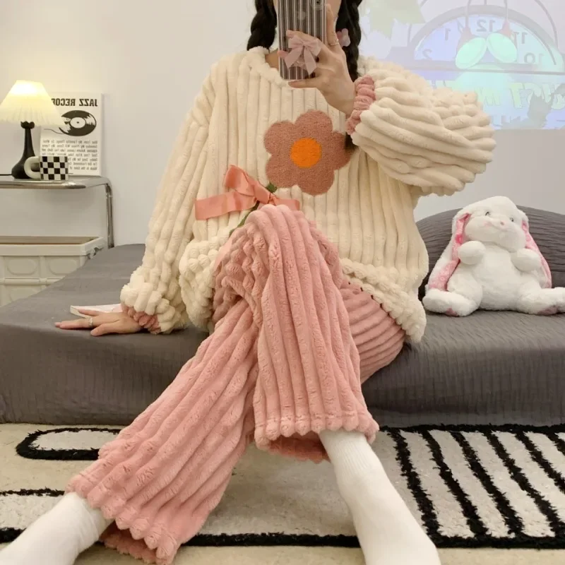 Женские Фланелевые пижамы размера плюс утолщенные из кораллового бархата