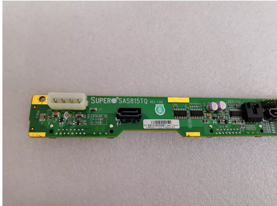 Фото Объединительная плата для сервера Supermicro 1U с 4 отсеками SAS/SATA SAS815TQ №1