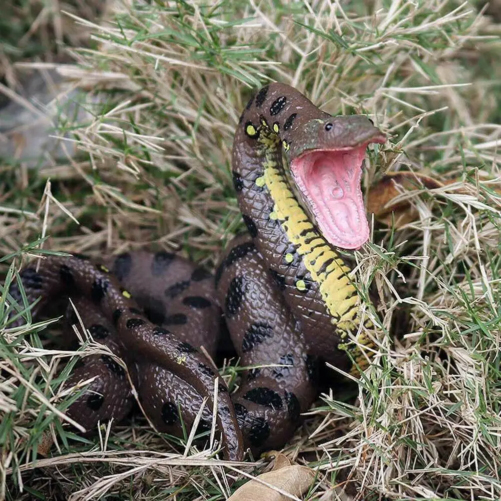 

1pcs Lifelike Snake Shaped Toys Realistic Motion Simulation Animal Model For Kids Reptile Python Tricky Gift Children D0w2