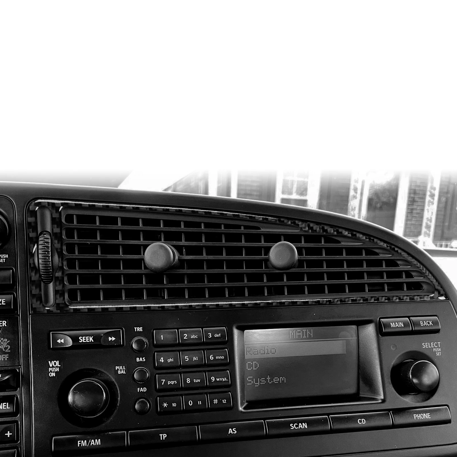 Фото Для Saab 9-3 2003-2011: накладка на верхнюю центральную решетку воздуховода, карбоновая наклейка, декоративное оформление интерьера, автоаксессуары №4