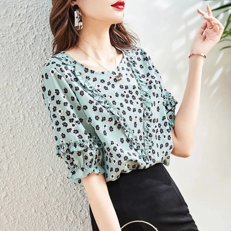 

High-end Shirt 2023 Spring and Summer New Short-sleeved Floral Chiffon Shirt Top Fashion Casual Casual Casual Commuter Korean