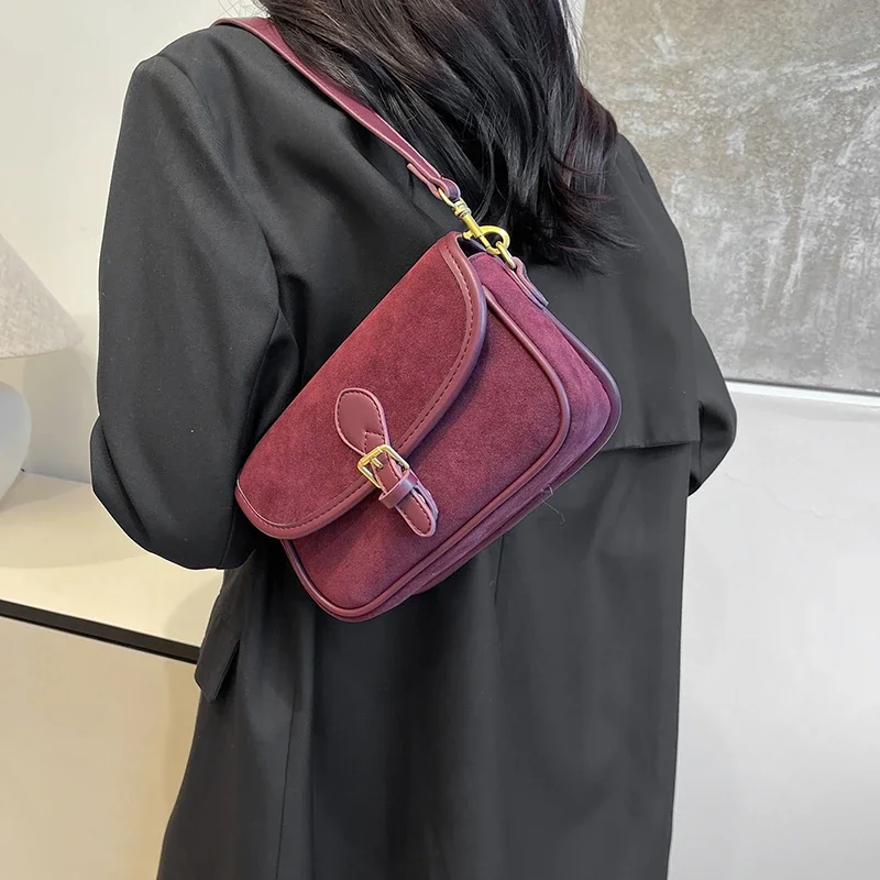 Женская кожаная сумка через плечо Leftside с клапаном