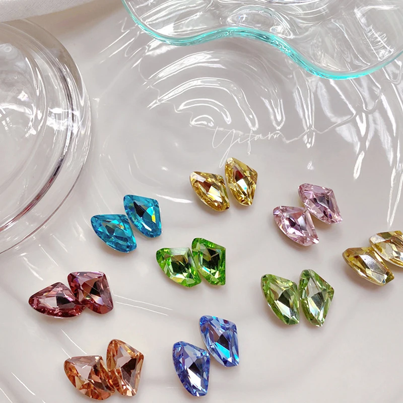 

30Pcs Colorful Glitter Rhinestones Nail Decals Crystal Diamonds DIY Crafts Arts Leather Decor Spikes Drill Nails