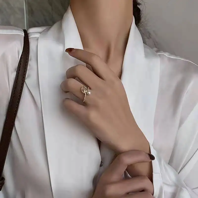 

Tulip Pearl Ring Elegant Romantic Rings Flower Women Opening Adjustable Finger Stake Fashion Jewelry Cocktail Ring Wholesale