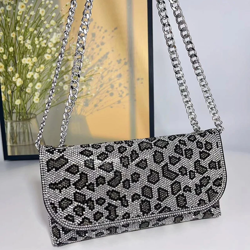 Новые модные сумки с леопардовым принтом и кристаллами женские вечерние