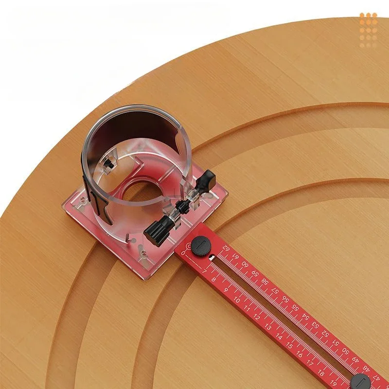 Фрезерный станок для деревообработки