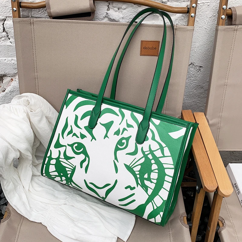

luxury designer tote bag tiger printing women's shoulder bag fashion large women's bag 2022 trend commuter Bag for Women satchel