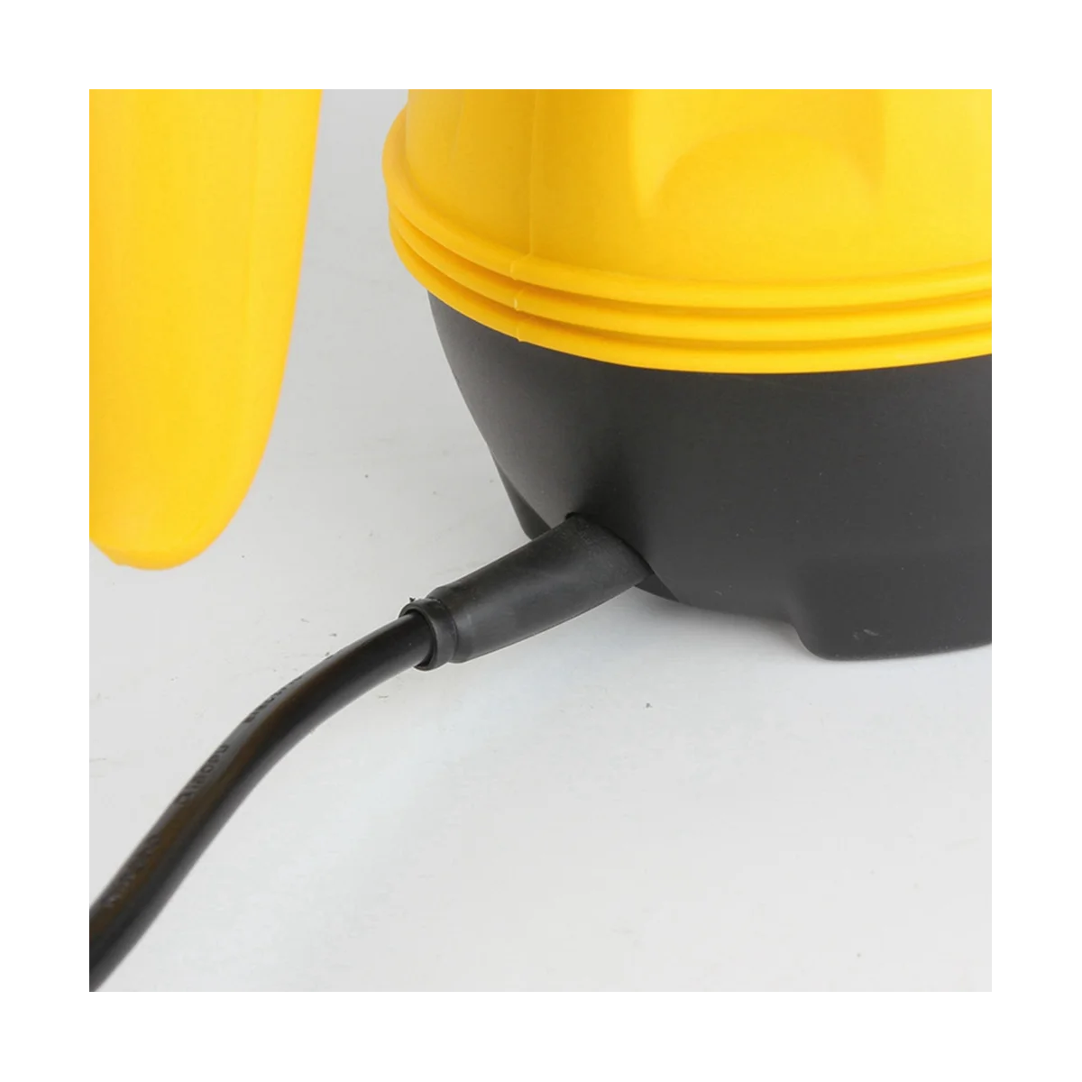 

Портативный пароочиститель высокого давления с вилкой европейского стандарта