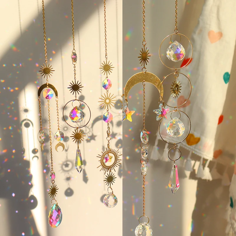 

Suncatcher Hanging Crystal Moon Catcher Pendants Wind Chimes Rainbow Prism Window Drop Bell Christmas Tree Home Decor Kristalle